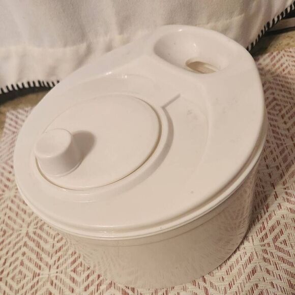 SL Kitchen accessories, salad bowl, spatulas, pot holders, peeler... - Picture 7 of 12